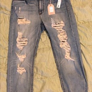 Eunina sexy boyfriend ripped and rugged jeans!